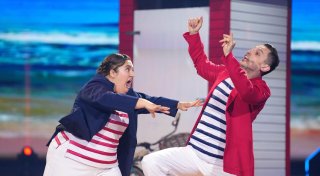 „Let`s Dance 2025“: Juryjubel und Bestnoten für Bielefelderin „Selfiesandra“