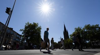 Hitzefrei und Trockenheit: Kreis Paderborn erwartet heißesten Tag des Jahres