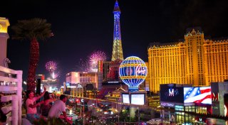 Bei 4. Verstappen-Triumph: Feiern, wie es nur Las Vegas kann