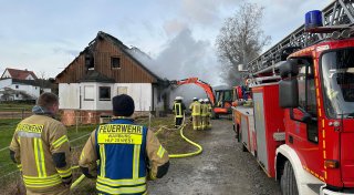 Nach Brand muss Ruine in Warburger Ortsteil nun abgerissen werden