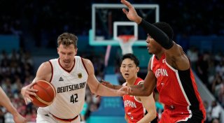Basketballer ohne Weltmeister Obst gegen Schweden