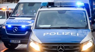 Polizist findet toten Säugling am Gehweg in Berlin-Neukölln