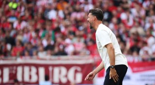 Augsburg effektiv: Wagners erfolgreiche Premiere in Freiburg