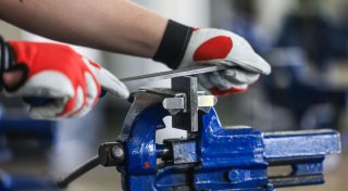 Studie: Firmen informieren vor Ausbildung zu wenig