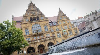 Bielefeld wählt, die Wahllokale sind geöffnet: Wer wird neuer Oberbürgermeister?