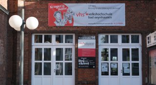 Drastischer Anstieg: Bad Oeynhausener Volkshochschule erhöht Kursgebühren