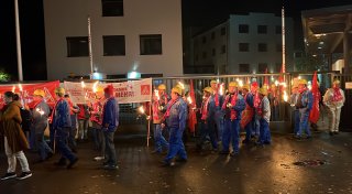 Update: 450 Benteler-Beschäftigte in Paderborn streiken für mehr Lohn