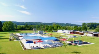 Nach Ärger über Wassertemperatur verzeichnet das Lübbecker Freibad den ersten Saison-Rekord