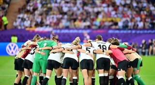 Wück-Team spielt zum Jahresabschluss in Kaiserslautern