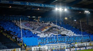 Arminia 2025: Mit Dinos in der 3. Liga oder Blind Dates im Fahrstuhlschacht?