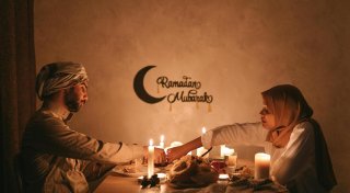 Ramadan 2025: Regeln, Rituale und Zeiten zum Fastenmonat