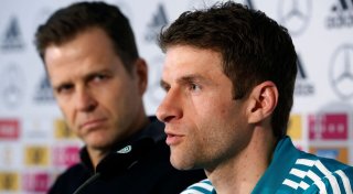 Bierhoff würde Karriereende von Müller bedauern