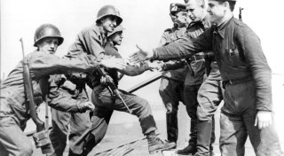 Russland nimmt am Weltkriegs-Gedenken in Torgau teil