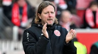 Mainz 05 verlängert Vertrag mit Trainer Henriksen