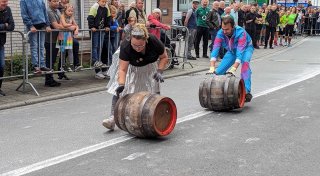 Bad Lippspringe feiert Stadtfest mit Kult-Fußballer, NDW-Stars und dem Fassbierrollen