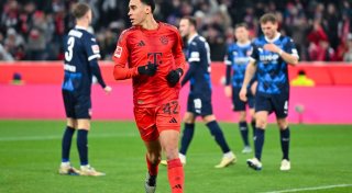 FC Bayern baut Tabellenführung aus