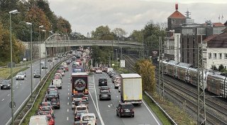 Zum Wochenstart: Sperrungen und Einschränkungen auf dem Bielefelder Ostwestfalendamm