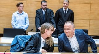 Bielefelder Nimani-Prozess gefährdet? Kritik am Umgang der Polizei mit Tatzeugen