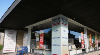 Hüllhorster Buchhandlung verabschiedet sich mit Bestseller-Autor Marc Raabe