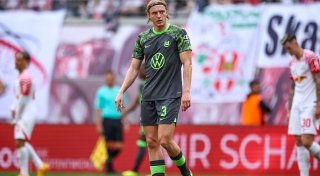 Zu Nmecha: Bornauw wechselt von Wolfsburg nach Leeds