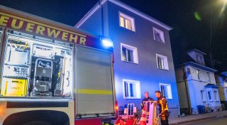 Küchenbrand sorgt in Bielefeld für Sperrung von Herforder Straße und Stadtbahngleisen