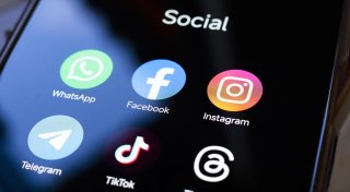 Illegaler Medikamentenhandel bei Facebook: Apotheker aus OWL erringt ersten Erfolg