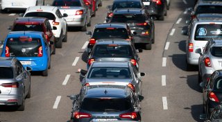 Mehr Autos, mehr Elektro - weniger Diesel