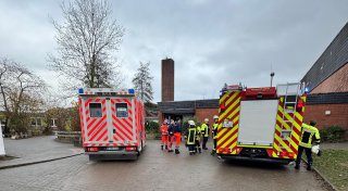 Skurriler Feuerwehreinsatz: Viertklässler in Enger klemmt in Stuhl fest