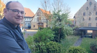 Ostern: Warburger Pfarrer fragt sich, was bleibt von der Tradition?