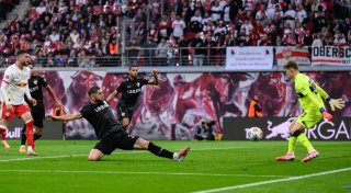 Nach Patzer: Hoeneß stärkt Torwart Nübel