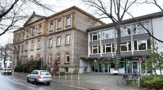 Frau geschlagen: Mitglied einer Herforder Großfamilie zu Geldstrafe verurteilt