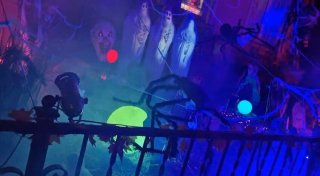 Sexsucht, Halloween-Vorbereitungen und Flucht von zu Hause
