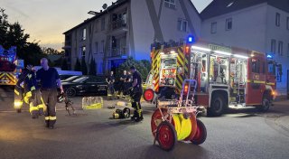 Verbranntes Essen in Bielefelder Küche verursacht Feuerwehreinsatz an der Meller Straße