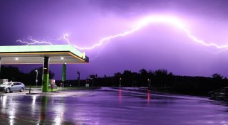 Verletzte bei Unwetter - Beruhigung zum Wochenstart