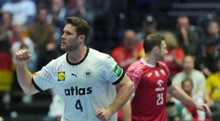 Sorgen um Knorr: Handballer mit Arbeitssieg gegen Polen