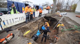 Hauptleitung im Bad Oeynhausener Trinkwassernetz unter der Werre geborsten