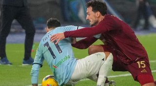 Kopfstoß-Szene mit Hummels sorgt für Debatten