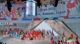 Der Kaiser läutet die Expo ein