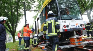 Streckensperrung: Stadtbahn in Bielefeld entgleist