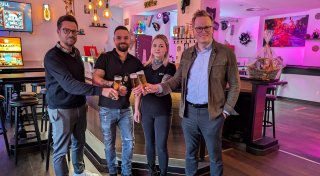 Gründerpaar eröffnet neue Gastronomie in Bürens Stadtmitte