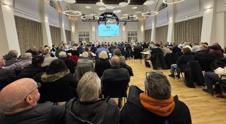 Stadtrat Bad Salzuflen setzt stellvertretende AfD-Bürgermeisterin Sabine Reinknecht ab