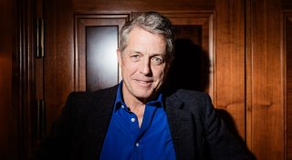 Heute lieber grantig statt romantisch: Hugh Grant wird 65