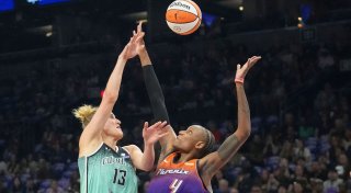 Deutsches Duell: New York gewinnt Auftakt in WNBA-Playoffs