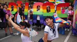 800.000 Menschen feiern Pride-Parade in Mexiko
