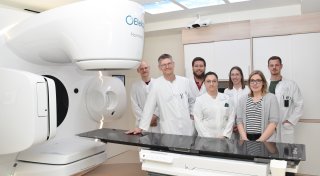 Paderborner Brüderkrankenhaus nutzt modernste Technik gegen Krebs