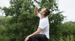 So wird die Trinkflasche nicht zur Keimfalle