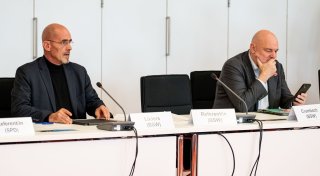 Brandenburgs Koalition wankt - Woidke will Klärung vom BSW