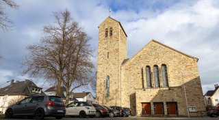 Paderborner Kirchenschließungen: St. Meinolf und St. Kilian bleiben länger erhalten