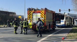 Frau von Linienbus überrollt: Bielefelderin stirbt im Krankenhaus