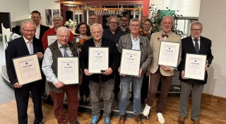 183 Jahre Erfahrung: 15 Mitglieder verlassen den Rat Beverungen